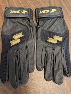 GRS-5 NWOT 1 Pair SSK Prime 1.0 Batting Gloves Adult Large Solid BK